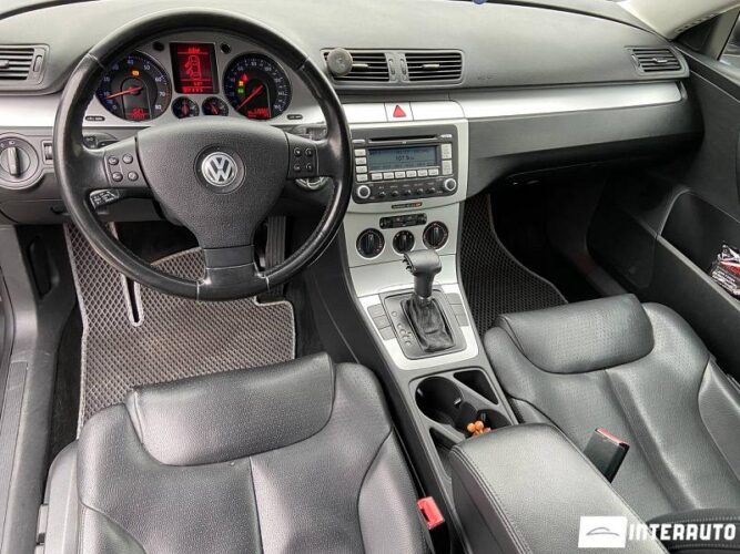 Volkswagen Passat 35 interauto-car