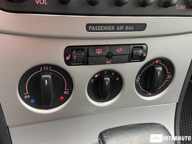 Volkswagen Passat 38 interauto-car