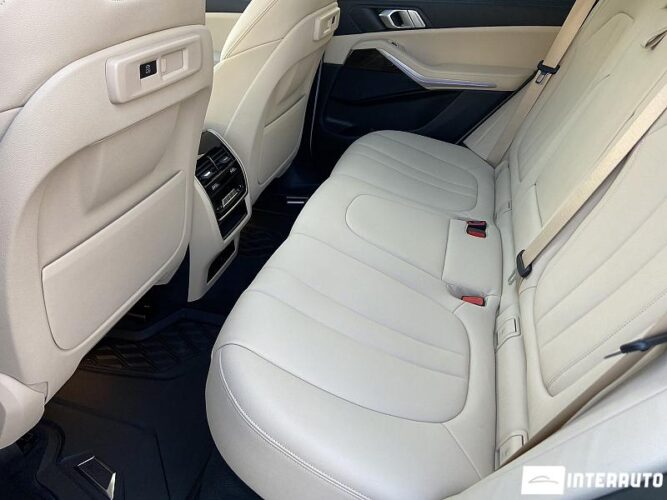 BMW X5 4.0i 48 interauto-car
