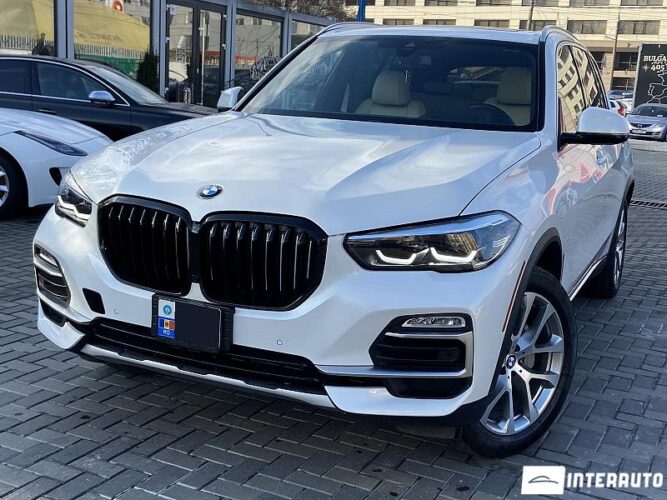 BMW X5 4.0i 32 interauto-car