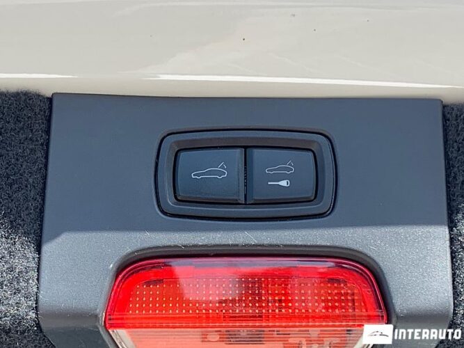 Porsche Cayenne 54 interauto-car