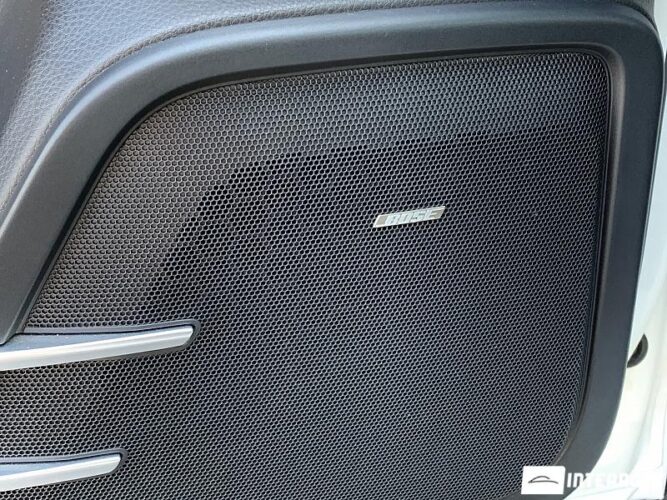 Porsche Cayenne 46 interauto-car