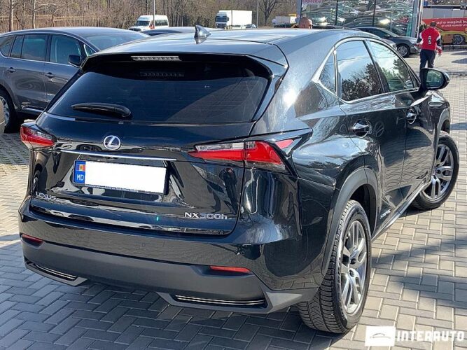Lexus NX 300H 32 interauto-car