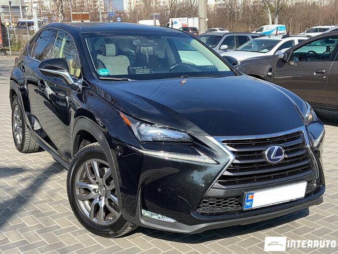 Lexus NX 300H 30 interauto-car