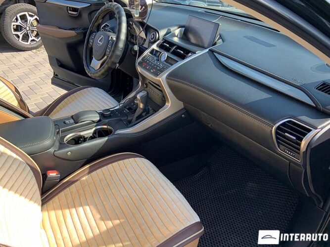 Lexus NX 300H 38 interauto-car