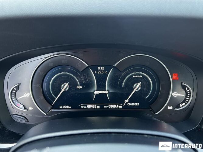 BMW 530e 38 interauto-car