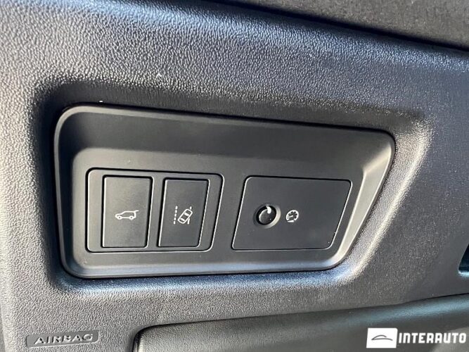 Land Rover Discovery Sport 41 interauto-car