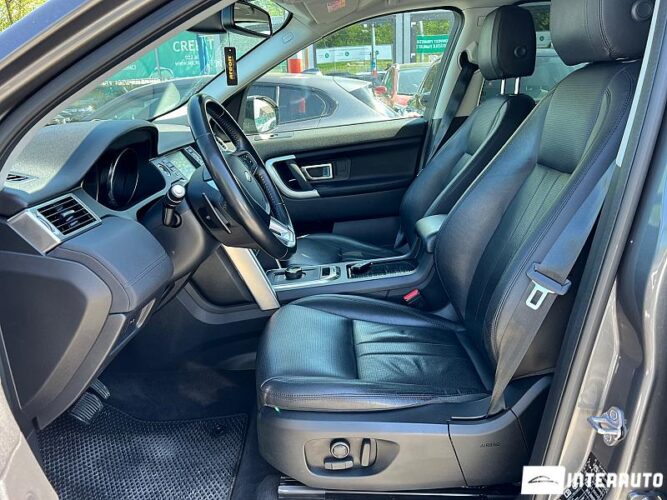 Land Rover Discovery Sport 33 interauto-car