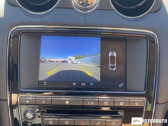 Jaguar XJ 45 interauto-car