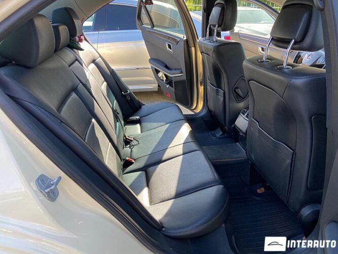 Mercedes E 200 35 interauto-car