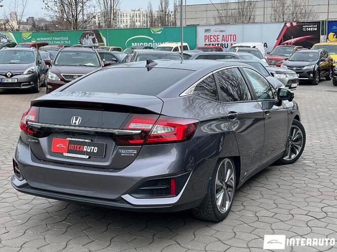 Honda Clarity 36 interauto-car