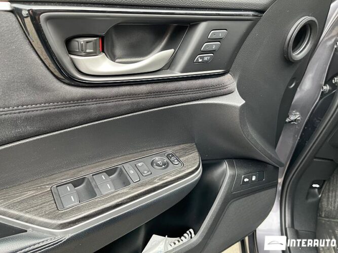 Honda Clarity 43 interauto-car