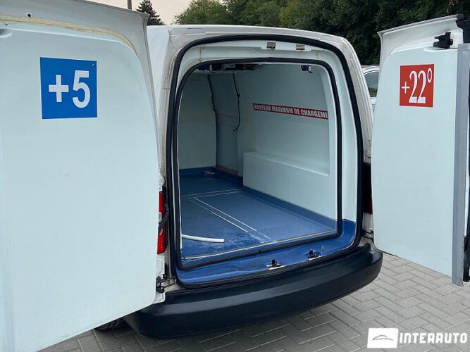 Volkswagen Caddy Maxi 46 interauto-car