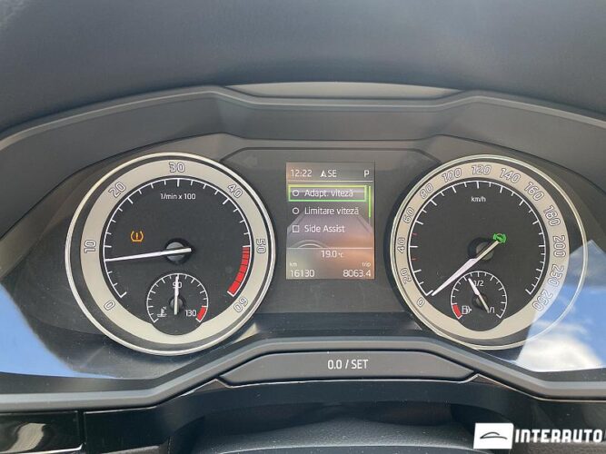 Skoda Superb 55 interauto-car