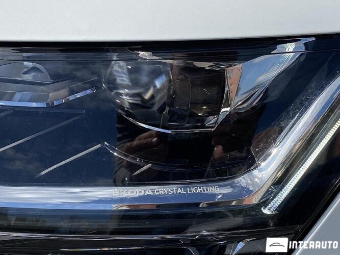 Skoda Superb 44 interauto-car