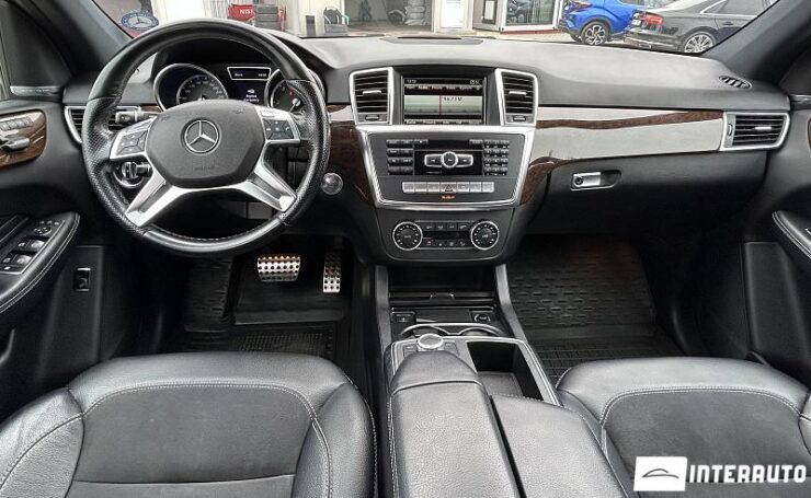 Mercedes ML 350 42 interauto-car