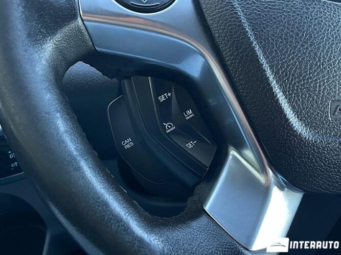 Ford Transit 38 interauto-car