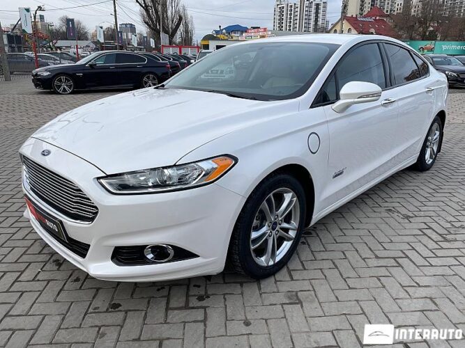 Ford Fusion 39 interauto-car