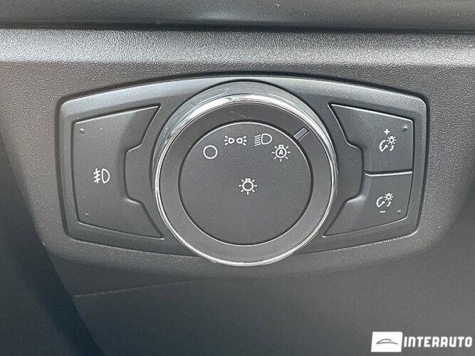 Ford Fusion 55 interauto-car