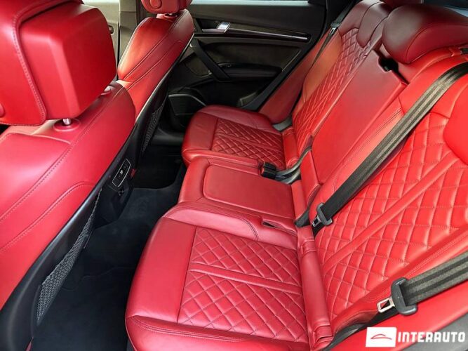 Audi SQ5 52 interauto-car