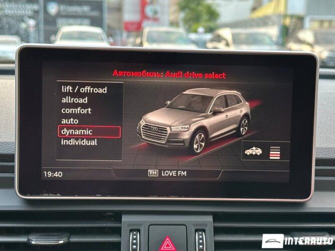 Audi SQ5 44 interauto-car