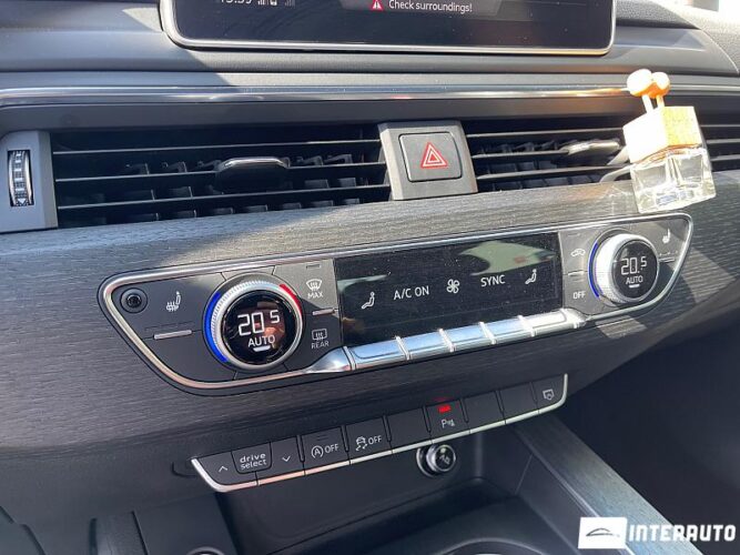 Audi A4 47 interauto-car