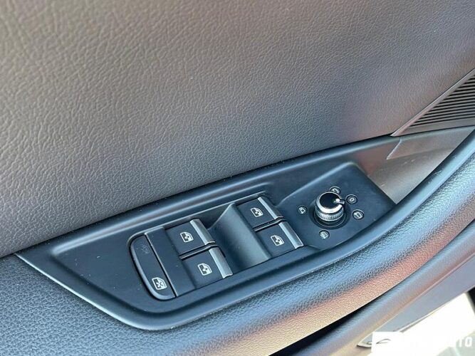 Audi A4 57 interauto-car