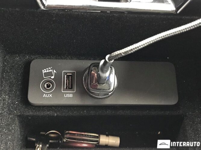 Land Rover Range Rover Sport 60 interauto-car