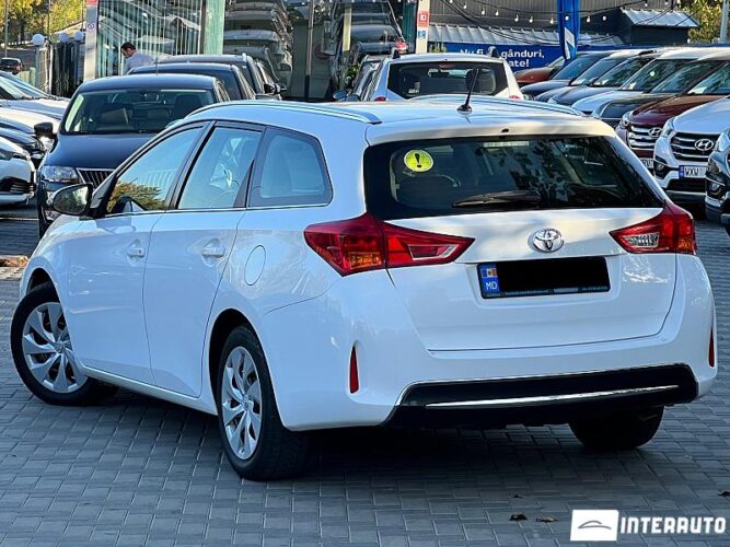 Toyota Auris 30 interauto-car