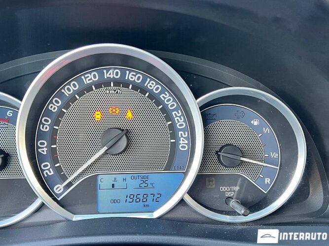 Toyota Auris 33 interauto-car