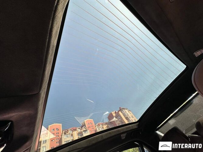 BMW i7 XDrive60 56 interauto-car