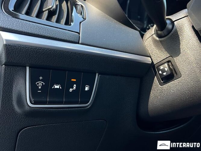 Kia Stinger 53 interauto-car