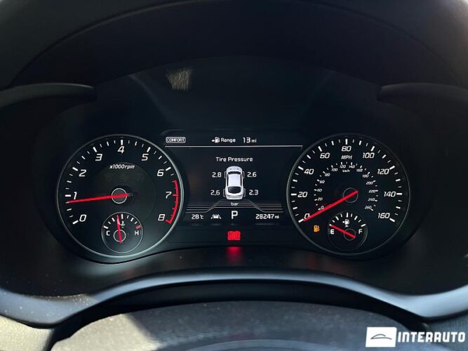 Kia Stinger 57 interauto-car