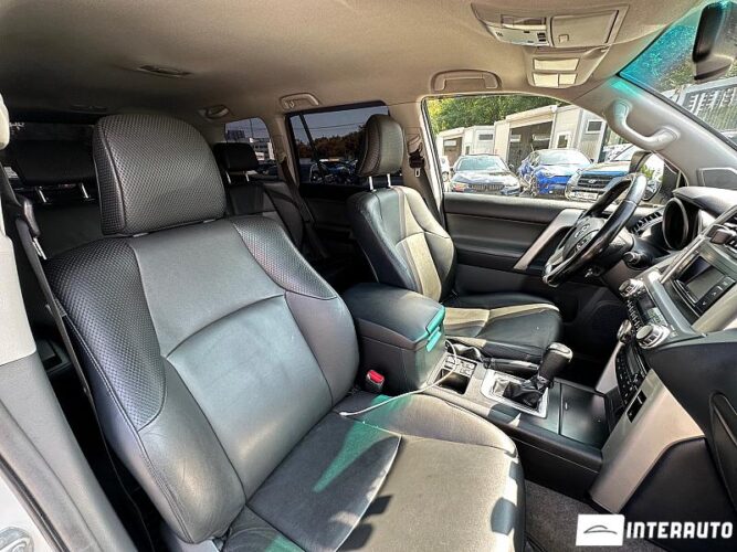Toyota Land Cruiser Prado 46 interauto-car