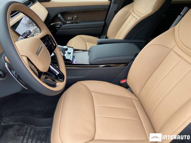 Land Rover Range Rover Sport 40 interauto-car