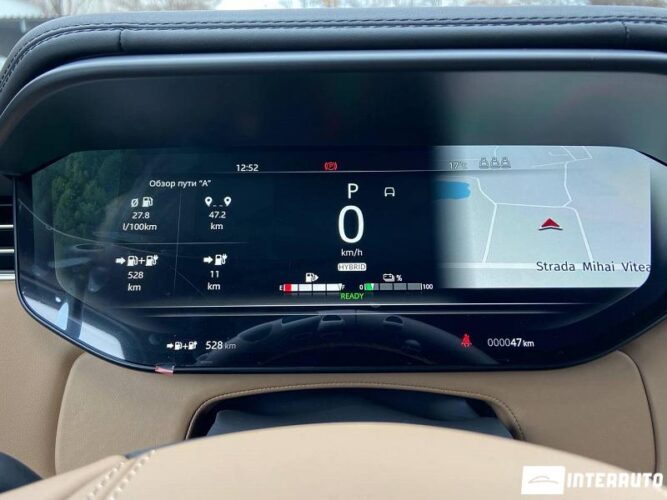 Land Rover Range Rover Sport 44 interauto-car