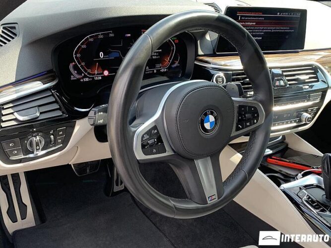 BMW 520 36 interauto-car