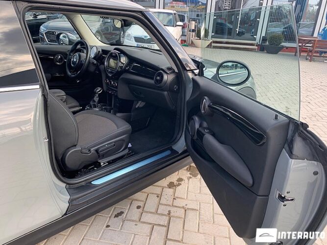 Mini One 44 interauto-car