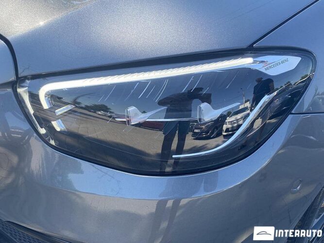 Mercedes E 220 53 interauto-car