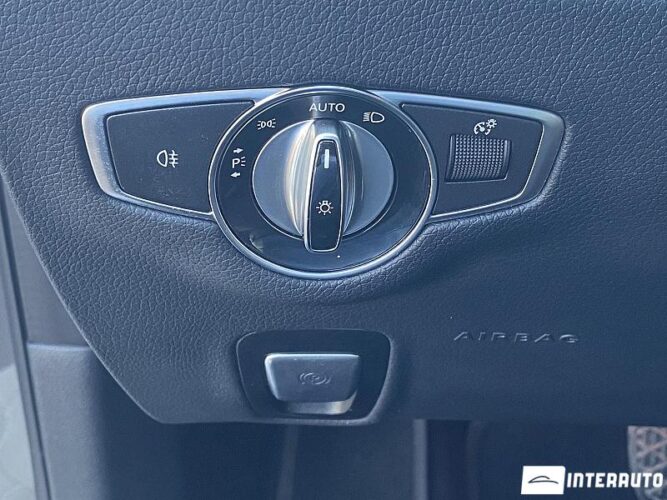 Mercedes E 220 51 interauto-car