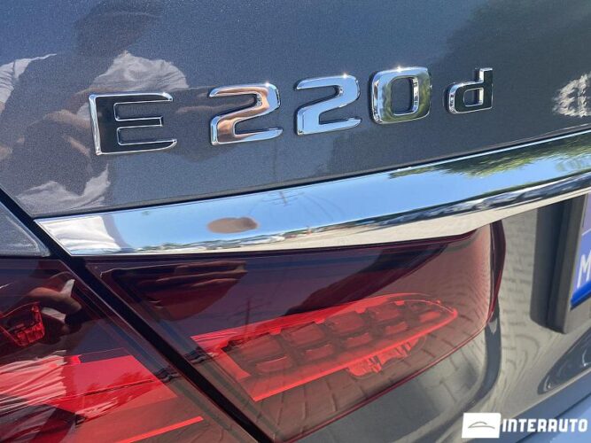 Mercedes E 220 56 interauto-car
