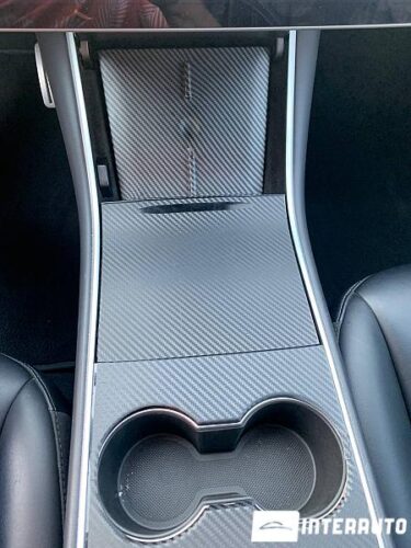 Tesla Model 3 37 interauto-car