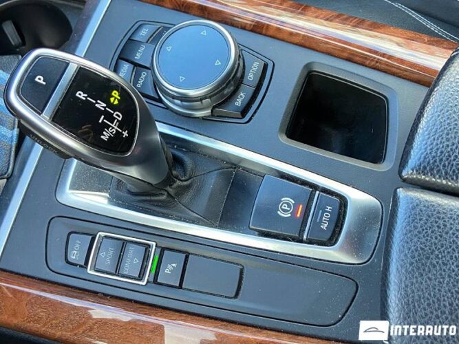 BMW X5 2.5D 46 interauto-car