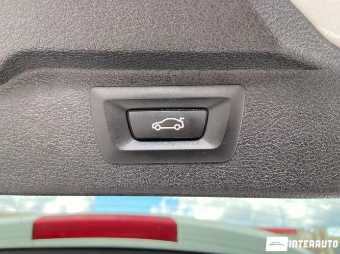 BMW X5 2.5D 49 interauto-car