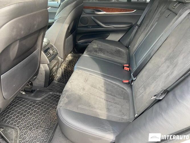 BMW X5 2.5D 48 interauto-car