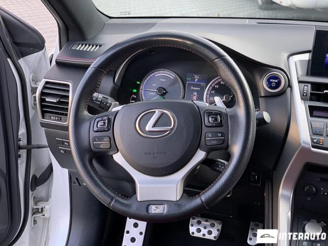 Lexus NX 300H 32 interauto-car