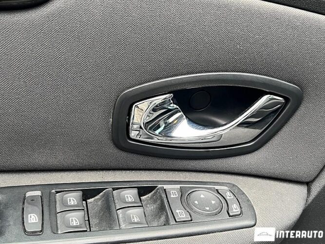 Renault Grand Scenic 33 interauto-car