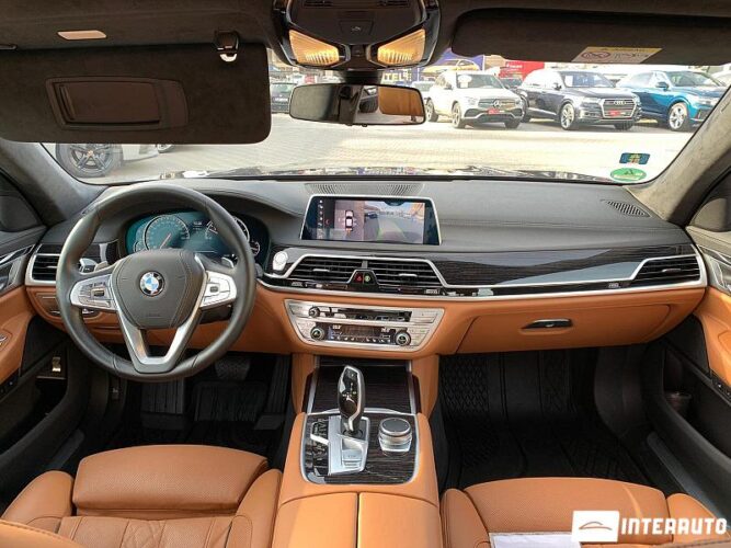 BMW 730 38 interauto-car