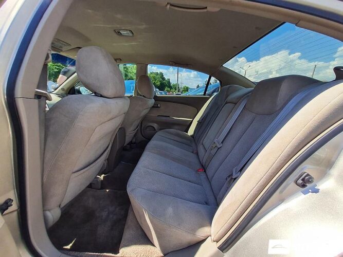 Nissan Altima 38 interauto-car