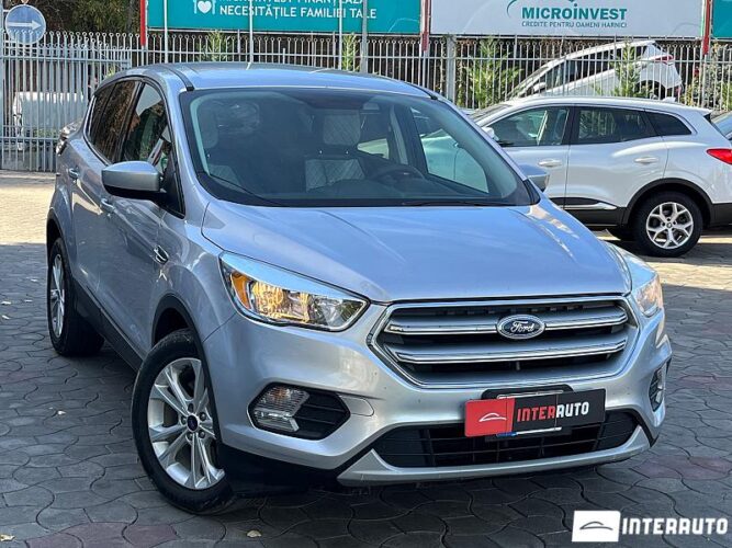 Ford Escape 31 interauto-car